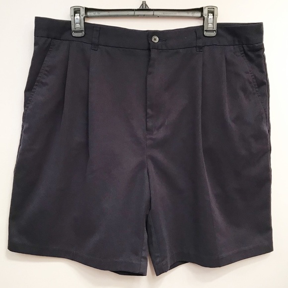 Izod Men’s Golf Athletic Shorts Pleated Size 38‎ - Picture 1 of 6